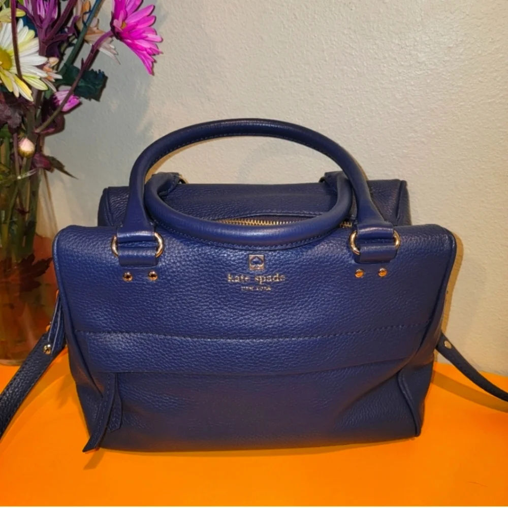 Kate Spade ♠️ Pebbled Leather Satchel EUC